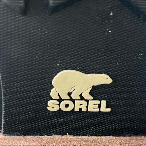 Sorel Emelie Short Lace Cozy Waterproof Boot Black Size 8 Great Condition - Picture 10 of 15